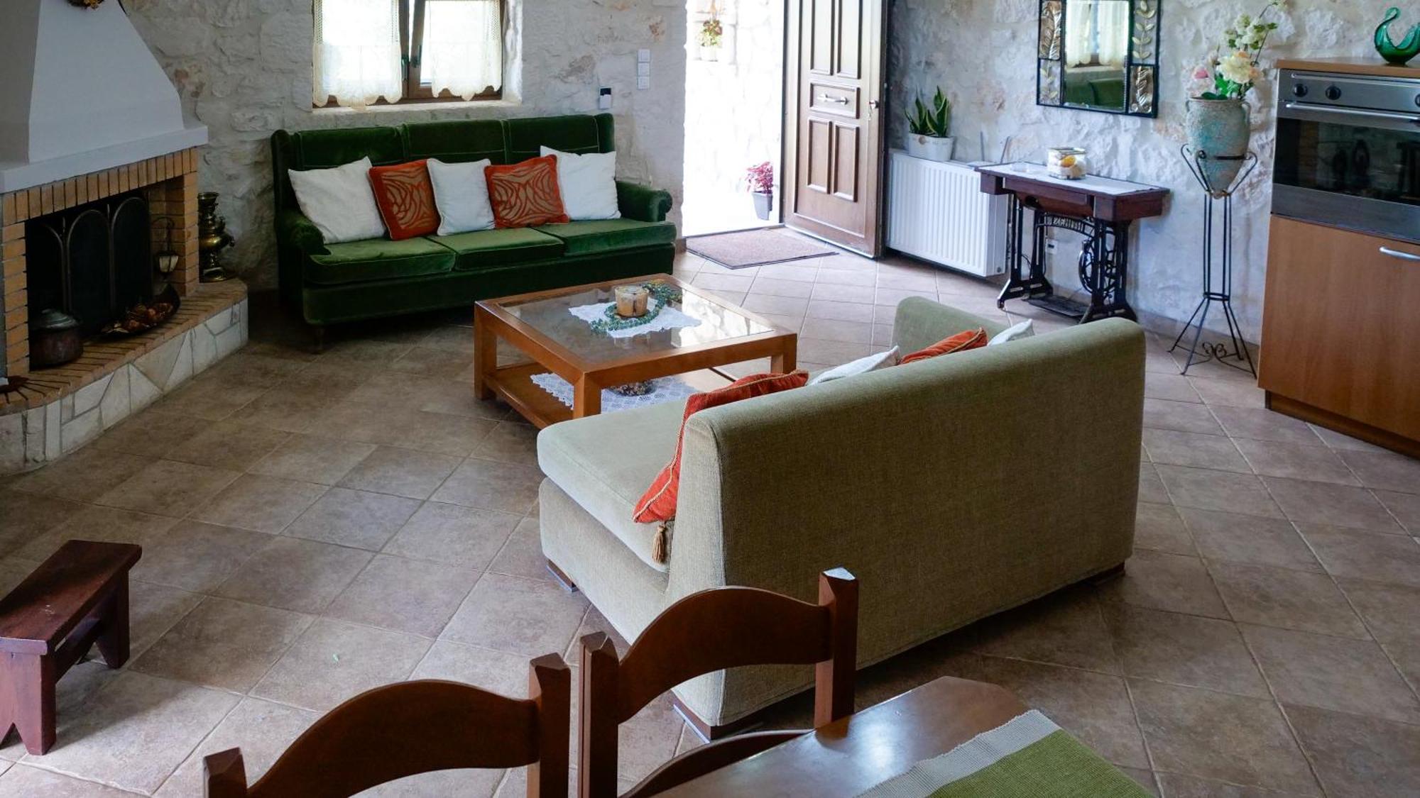 Fterini Apartments Sterna & Alletri Agios Leon Exterior photo